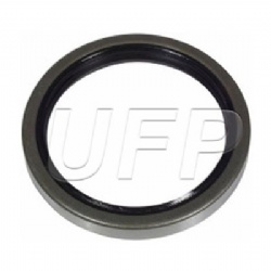 3EB-13-12470 & 91A24-07900 Forklift Charging Pump Oil Seal