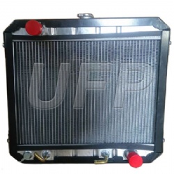 91301-01700 & 91402-02400 Forklift Radiator